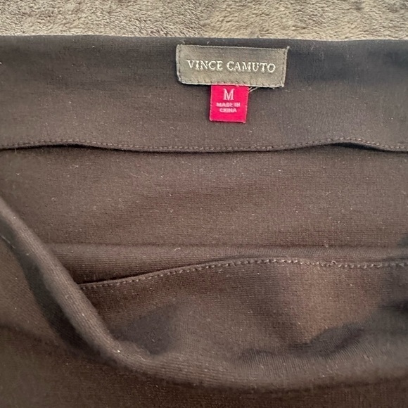 VINCE Camuto black stretchy pull up skirt #s1111 - Picture 4 of 6